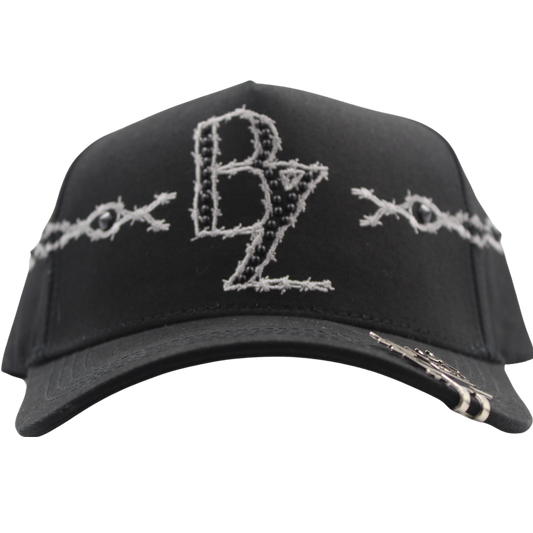 Barbas Hat x Báez Spikes